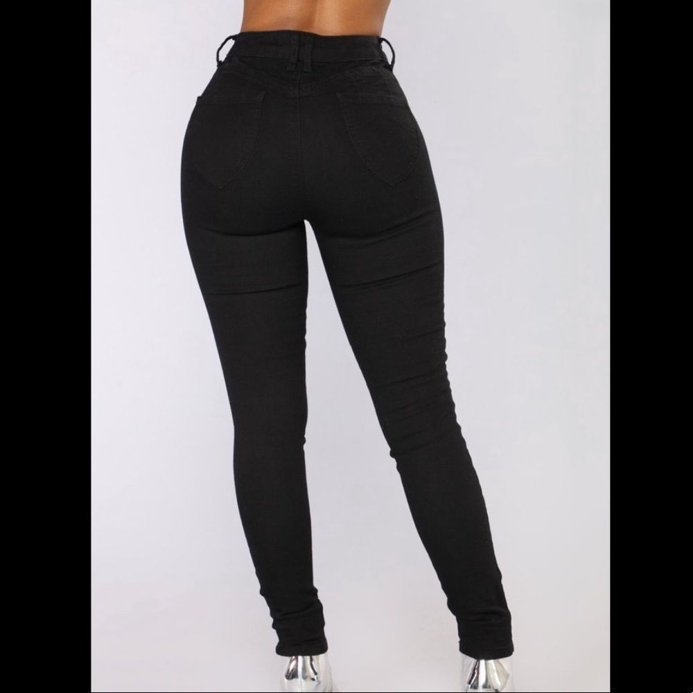 FASHION NOVA 🍑 Booty Booty Booty Everywhere Jeans